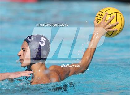 Thumbnail 3 in Clovis East vs. Rocklin photogallery.