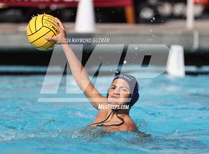Thumbnail 3 in Clovis East vs. Rocklin photogallery.
