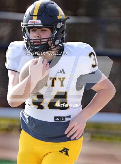 Thumbnail 1 in Amity Regional @ Shelton photogallery.