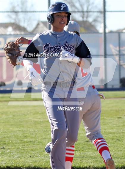 Thumbnail 3 in Arroyo vs Freedom photogallery.