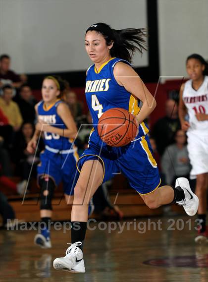 Thumbnail 1 in Sutter @ Winters photogallery.
