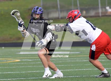 Thumbnail 2 in Sumner vs Kennedy Catholic photogallery.