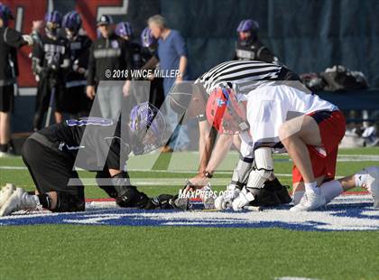 Thumbnail 2 in Sumner vs Kennedy Catholic photogallery.