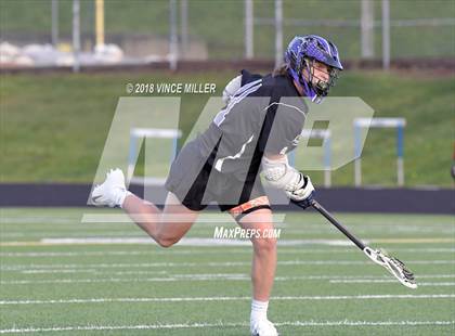 Thumbnail 3 in Sumner vs Kennedy Catholic photogallery.