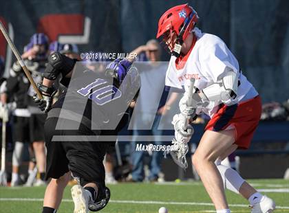 Thumbnail 1 in Sumner vs Kennedy Catholic photogallery.
