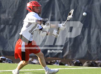 Thumbnail 3 in Sumner vs Kennedy Catholic photogallery.