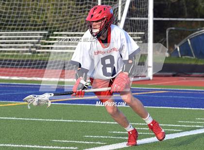 Thumbnail 1 in Sumner vs Kennedy Catholic photogallery.