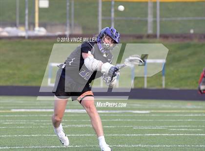 Thumbnail 1 in Sumner vs Kennedy Catholic photogallery.