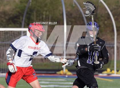 Thumbnail 2 in Sumner vs Kennedy Catholic photogallery.