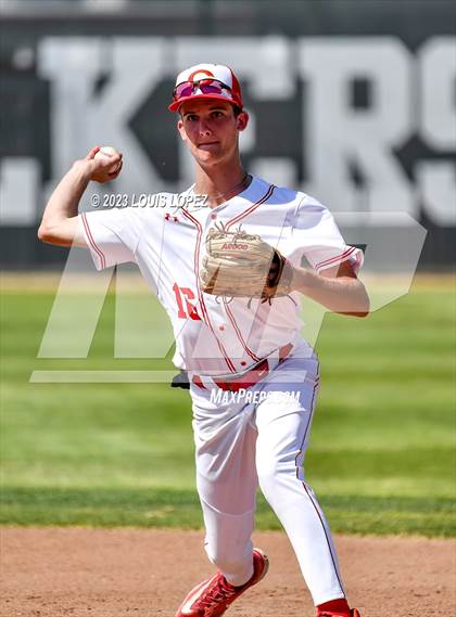 Thumbnail 3 in Notre Dame (SO) @ Corona (CIF SS DIV 1 Quarter Final Playoff) photogallery.