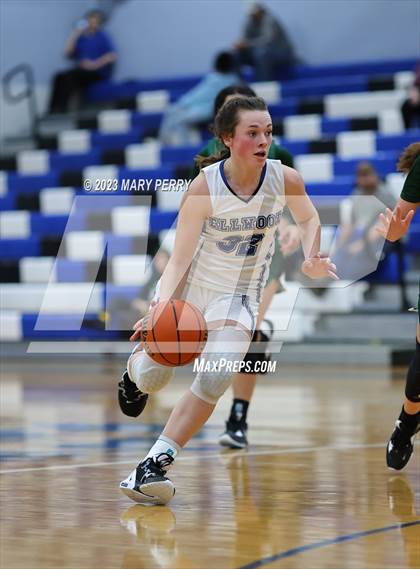 Thumbnail 2 in Laurel @ Ellwood City photogallery.