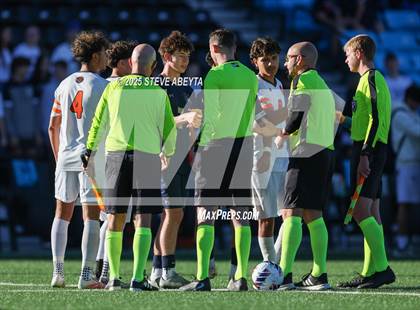 Thumbnail 3 in Mullen vs. Greeley Central (CHSAA 4A Championship) photogallery.