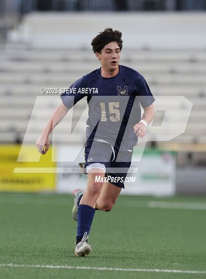 Thumbnail 2 in Mullen vs. Greeley Central (CHSAA 4A Championship) photogallery.