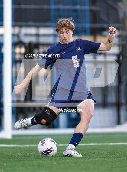 Thumbnail 2 in Mullen vs. Greeley Central (CHSAA 4A Championship) photogallery.