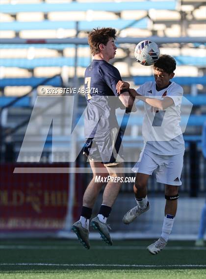 Thumbnail 1 in Mullen vs. Greeley Central (CHSAA 4A Championship) photogallery.