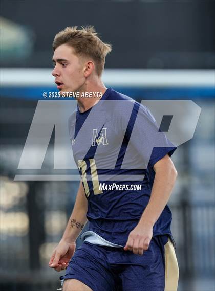 Thumbnail 3 in Mullen vs. Greeley Central (CHSAA 4A Championship) photogallery.