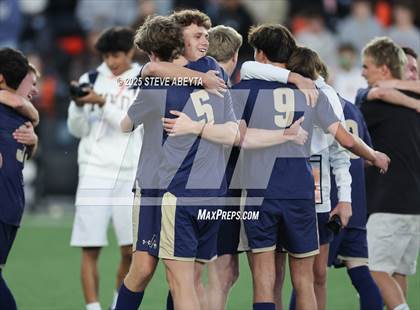 Thumbnail 1 in Mullen vs. Greeley Central (CHSAA 4A Championship) photogallery.