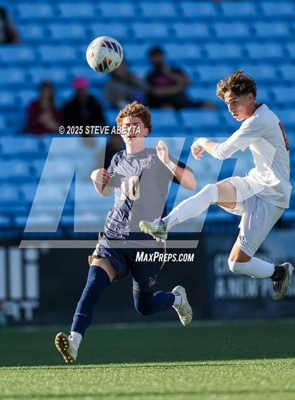 Thumbnail 1 in Mullen vs. Greeley Central (CHSAA 4A Championship) photogallery.