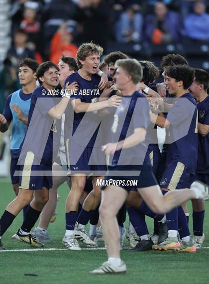 Thumbnail 1 in Mullen vs. Greeley Central (CHSAA 4A Championship) photogallery.