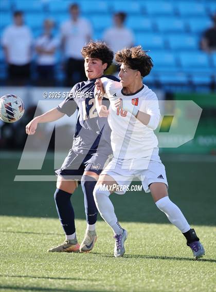 Thumbnail 3 in Mullen vs. Greeley Central (CHSAA 4A Championship) photogallery.