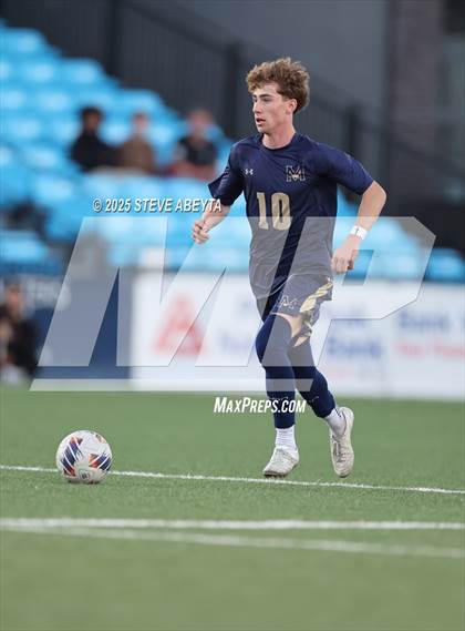 Thumbnail 3 in Mullen vs. Greeley Central (CHSAA 4A Championship) photogallery.