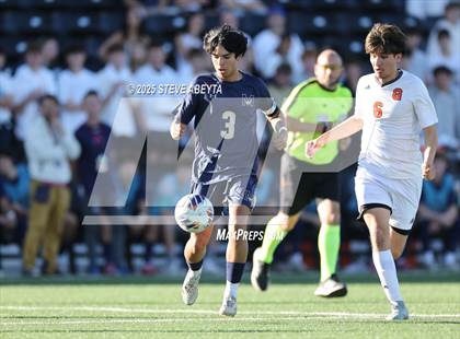 Thumbnail 1 in Mullen vs. Greeley Central (CHSAA 4A Championship) photogallery.