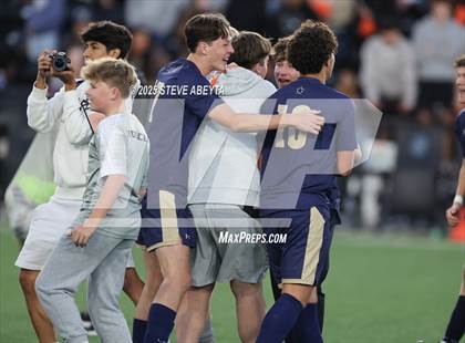 Thumbnail 1 in Mullen vs. Greeley Central (CHSAA 4A Championship) photogallery.