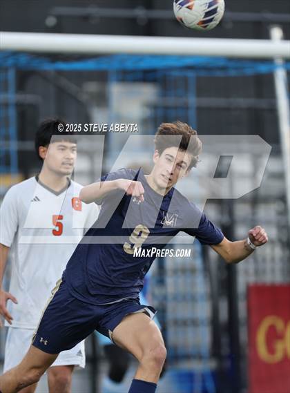 Thumbnail 2 in Mullen vs. Greeley Central (CHSAA 4A Championship) photogallery.