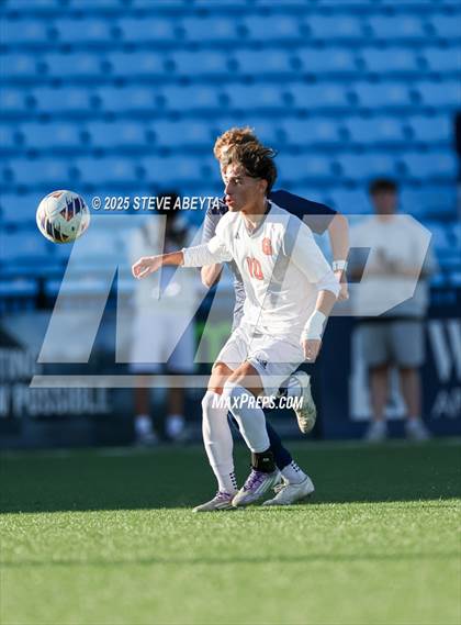 Thumbnail 2 in Mullen vs. Greeley Central (CHSAA 4A Championship) photogallery.