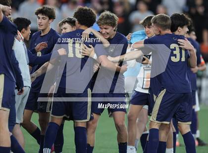 Thumbnail 2 in Mullen vs. Greeley Central (CHSAA 4A Championship) photogallery.