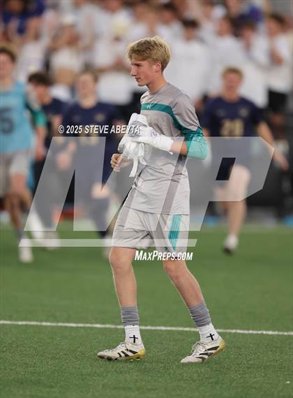 Thumbnail 2 in Mullen vs. Greeley Central (CHSAA 4A Championship) photogallery.