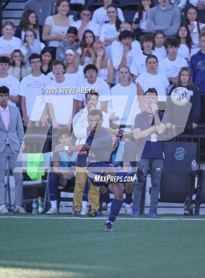 Thumbnail 3 in Mullen vs. Greeley Central (CHSAA 4A Championship) photogallery.