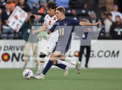 Thumbnail 1 in Mullen vs. Greeley Central (CHSAA 4A Championship) photogallery.