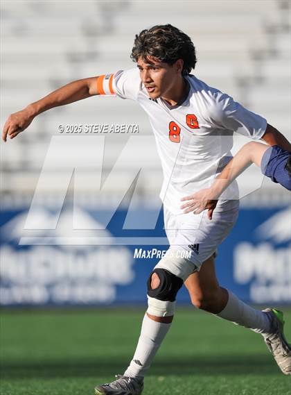 Thumbnail 2 in Mullen vs. Greeley Central (CHSAA 4A Championship) photogallery.