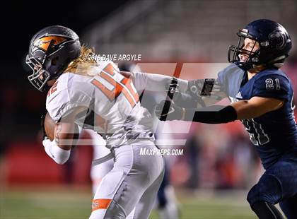 Thumbnail 1 in Skyridge vs. Corner Canyon (UHSAA 5A Final) photogallery.