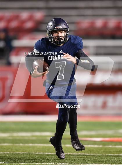 Thumbnail 2 in Skyridge vs. Corner Canyon (UHSAA 5A Final) photogallery.