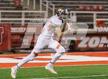 Thumbnail 2 in Skyridge vs. Corner Canyon (UHSAA 5A Final) photogallery.