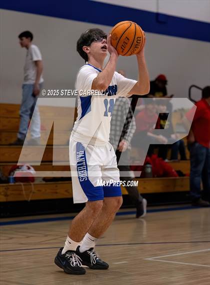 Thumbnail 3 in Yreka @ University Prep photogallery.