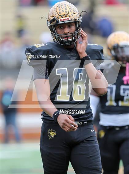 Thumbnail 3 in Salisbury vs. Shelby (NCHSAA 2AA Final) photogallery.
