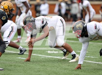Thumbnail 3 in Salisbury vs. Shelby (NCHSAA 2AA Final) photogallery.