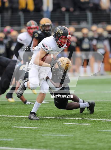 Thumbnail 3 in Salisbury vs. Shelby (NCHSAA 2AA Final) photogallery.