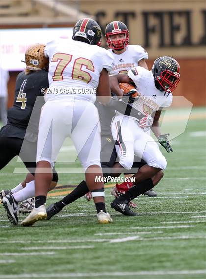 Thumbnail 1 in Salisbury vs. Shelby (NCHSAA 2AA Final) photogallery.