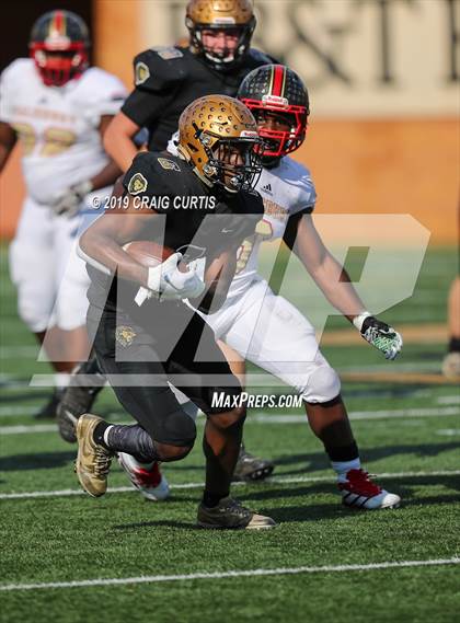 Thumbnail 3 in Salisbury vs. Shelby (NCHSAA 2AA Final) photogallery.