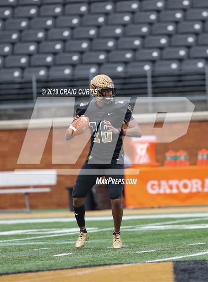 Thumbnail 2 in Salisbury vs. Shelby (NCHSAA 2AA Final) photogallery.