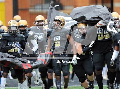 Thumbnail 3 in Salisbury vs. Shelby (NCHSAA 2AA Final) photogallery.