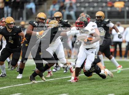 Thumbnail 3 in Salisbury vs. Shelby (NCHSAA 2AA Final) photogallery.