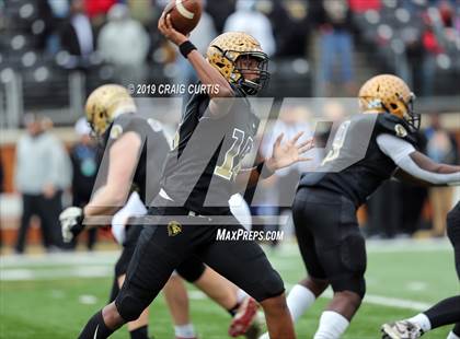 Thumbnail 2 in Salisbury vs. Shelby (NCHSAA 2AA Final) photogallery.