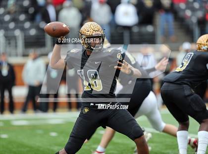 Thumbnail 3 in Salisbury vs. Shelby (NCHSAA 2AA Final) photogallery.