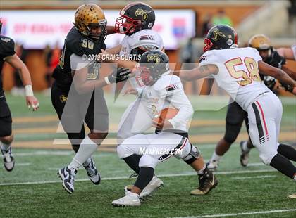 Thumbnail 2 in Salisbury vs. Shelby (NCHSAA 2AA Final) photogallery.