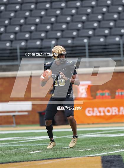 Thumbnail 3 in Salisbury vs. Shelby (NCHSAA 2AA Final) photogallery.
